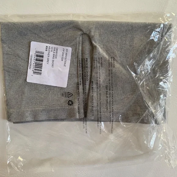 Free People Seamless Bike Shorts Heather Grey XS/S - Picture 8 of 8